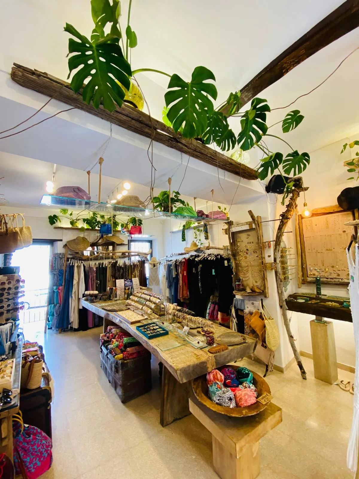 Boutique Niño del Mar — Viale Tittoni 70