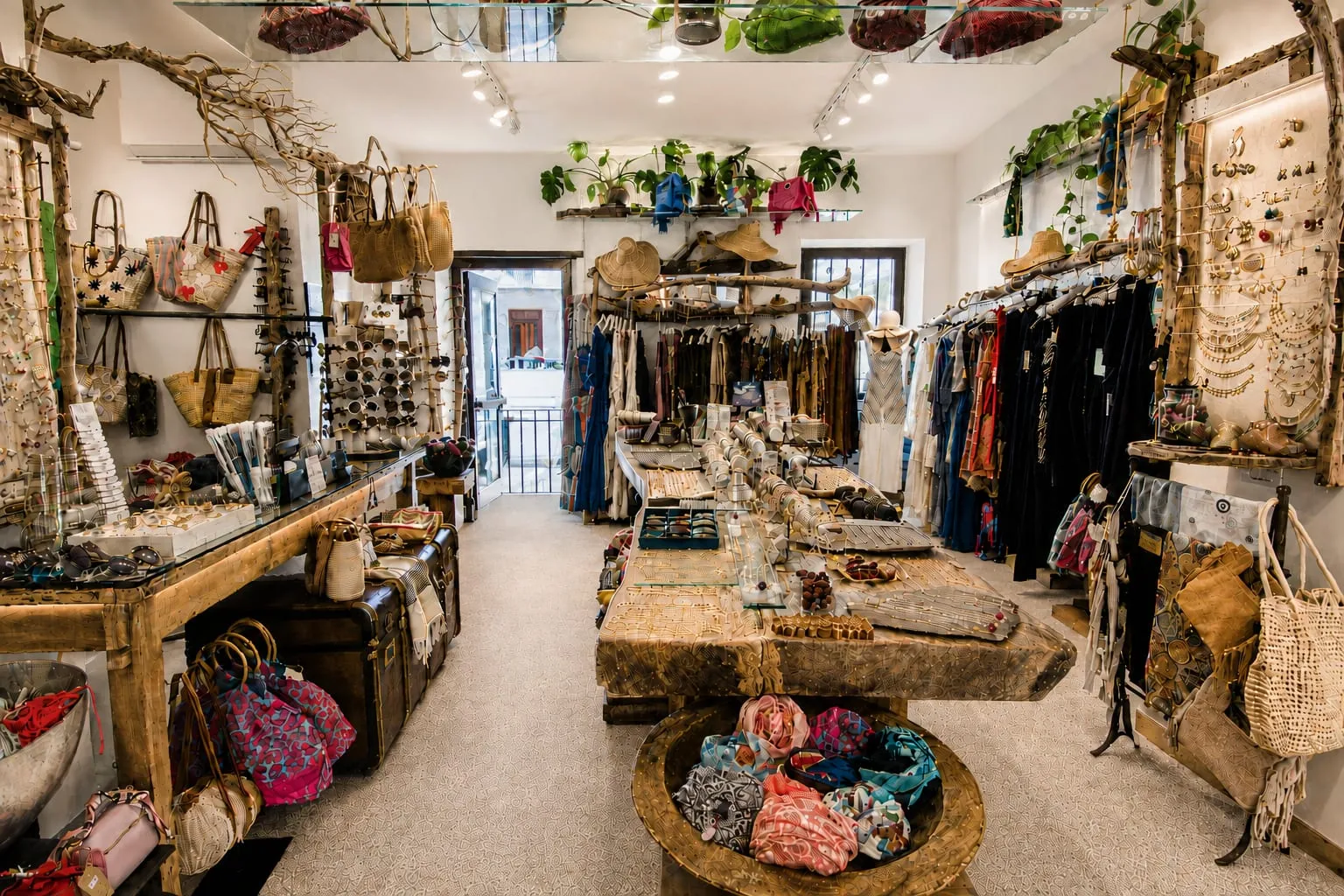 Interno di una boutique Niño del Mar
